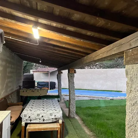 Dolmen Holiday home Serradilla del Arroyo